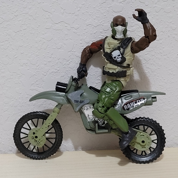 MILITARY 5 FIGURE BUNDLE - Picture 6 of 15